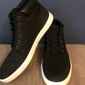 Timberland Chukka Boots black leather